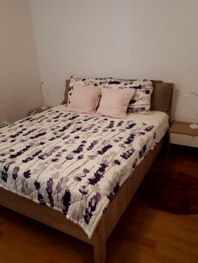 D&M Apartman 1 Selce Buitenkant foto