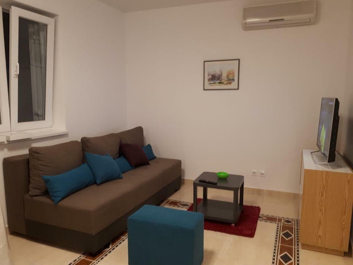 D&M Apartman 1 Selce Buitenkant foto