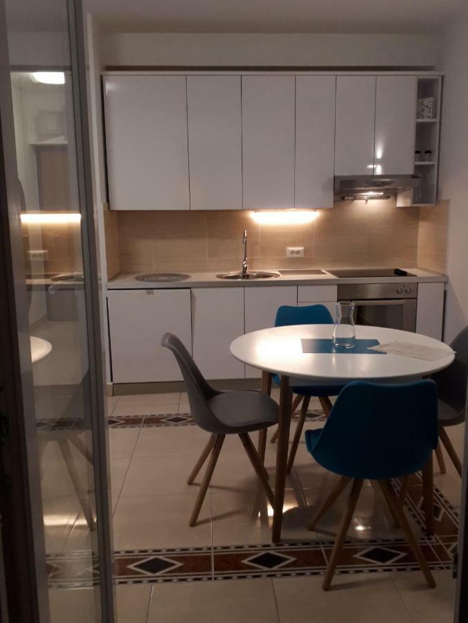 D&M Apartman 1 Selce Buitenkant foto