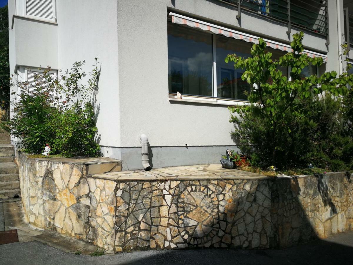 D&M Apartman 1 Selce Buitenkant foto