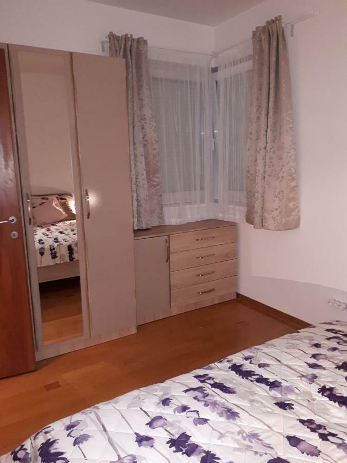 D&M Apartman 1 Selce Buitenkant foto